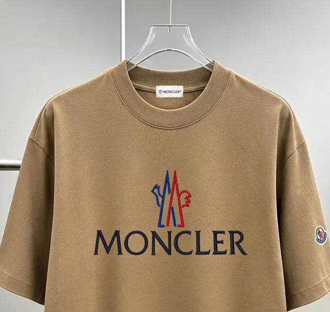 moncle～ logo 《 》7a tee ， Same Style ， : Black White Coffee Brown Size：S（90-130 ） M（125-150 ） L（135-165 ） XL（160-190 ） XXL（185-220 ）